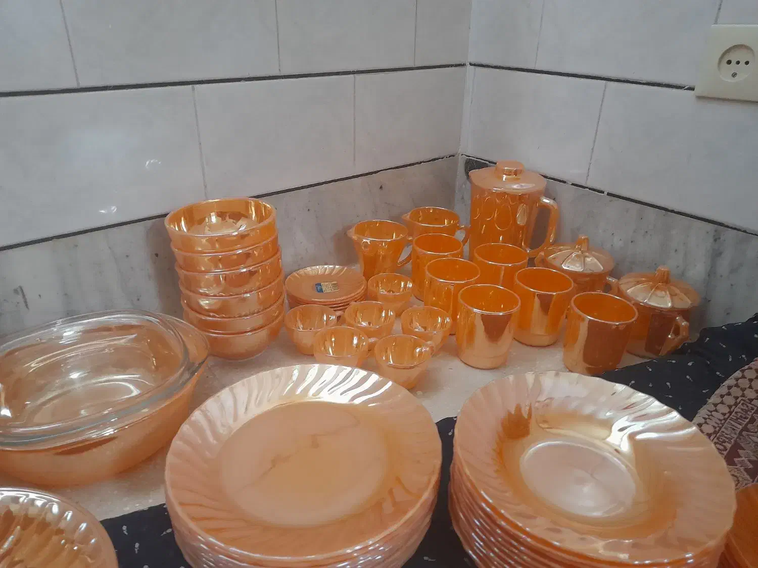 ظرف قدیمی کریستال مکزیکی|ظروف سرو و پذیرایی|کاشان, کارگر|دیوار