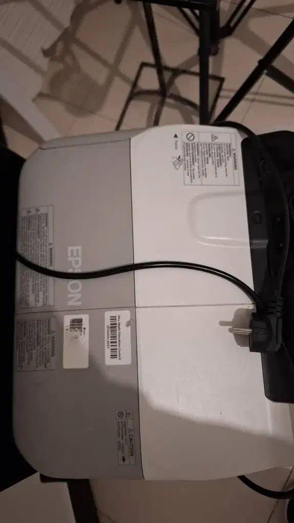 پروژکتور Epson|تلویزیون و پروژکتور|تهران, دریاچه شهدای خلیج فارس|دیوار