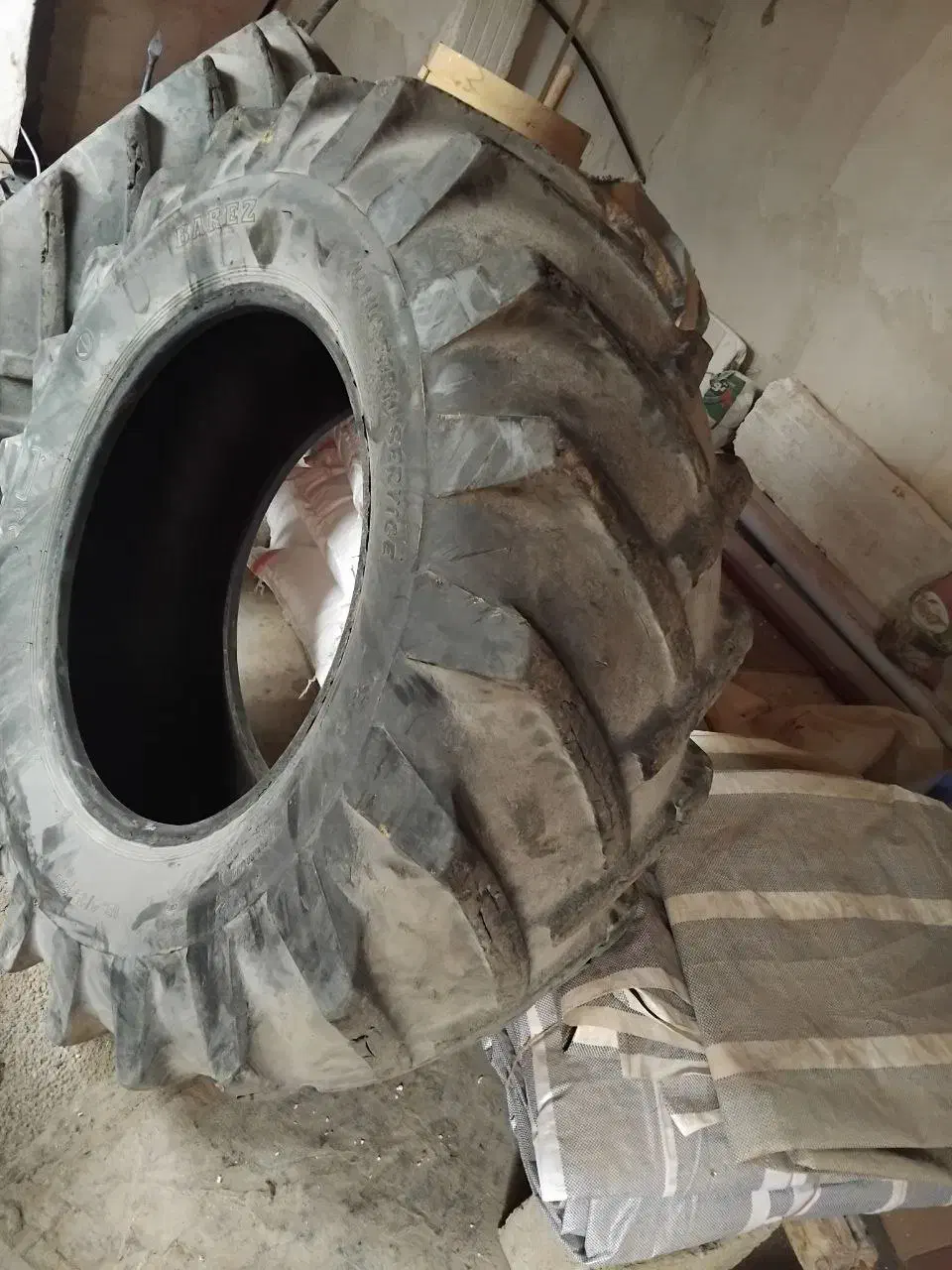 فروشی|قطعات یدکی و لوازم جانبی|ثلاث باباجانی, |دیوار