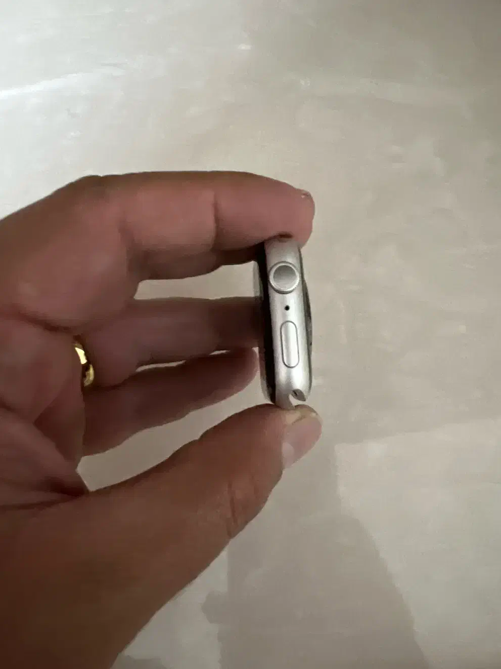 اپل واج سری ۷ باتری ۹۹ در حد اکبند و ایرپاد سری ۲|لوازم جانبی موبایل و تبلت|مشهد, الهیه|دیوار