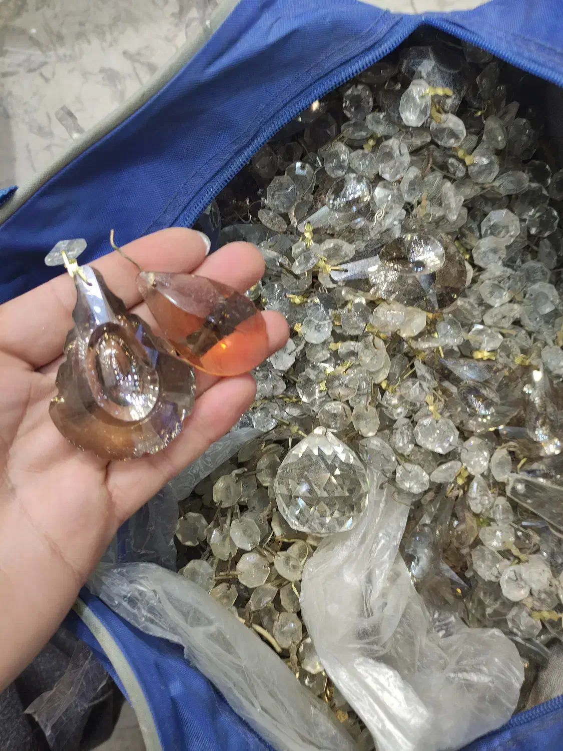 کریستال|لوستر و چراغ آویز|آستانه اشرفیه, |دیوار