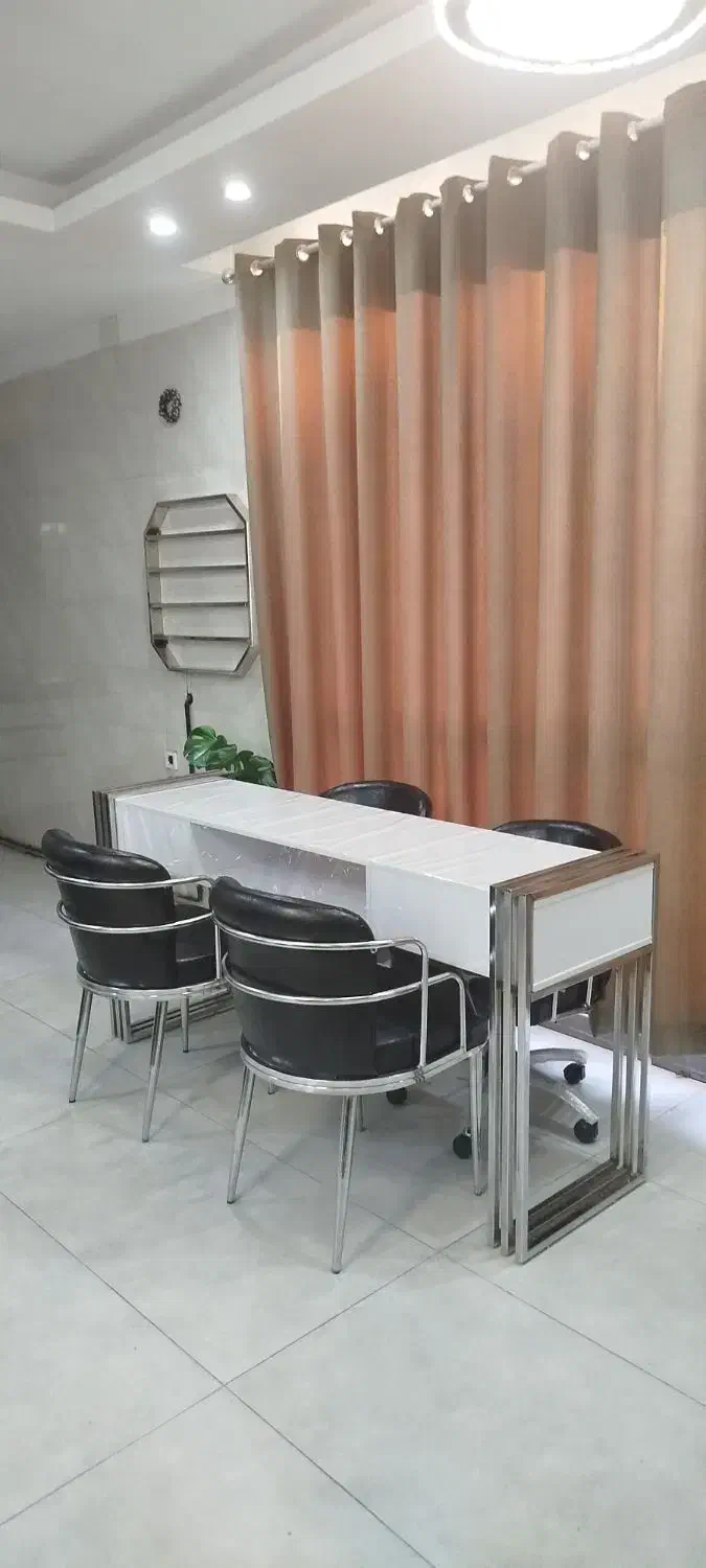 همکار در سالن زیبایی|استخدام درمانی، زیبایی، بهداشتی|فردیس, خیام شرقی|دیوار