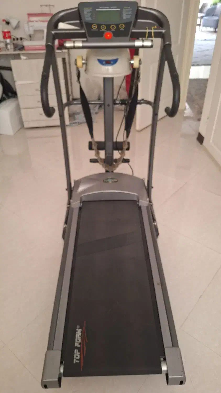 تردمیل تاپ فرم تایوانی|تجهیزات ورزشی|اندیشه, اندیشه فاز ۳|دیوار