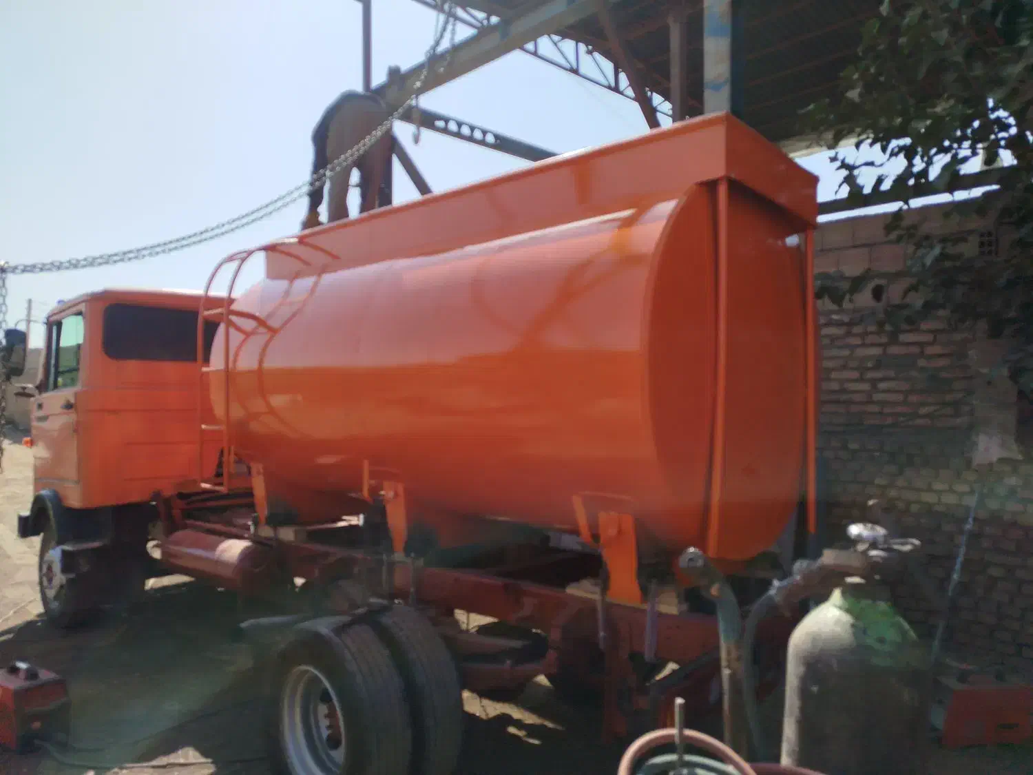 تخلیه چاه همراه با دستگاه مکنده قوی|خدمات پیشه و مهارت|چالوس, |دیوار