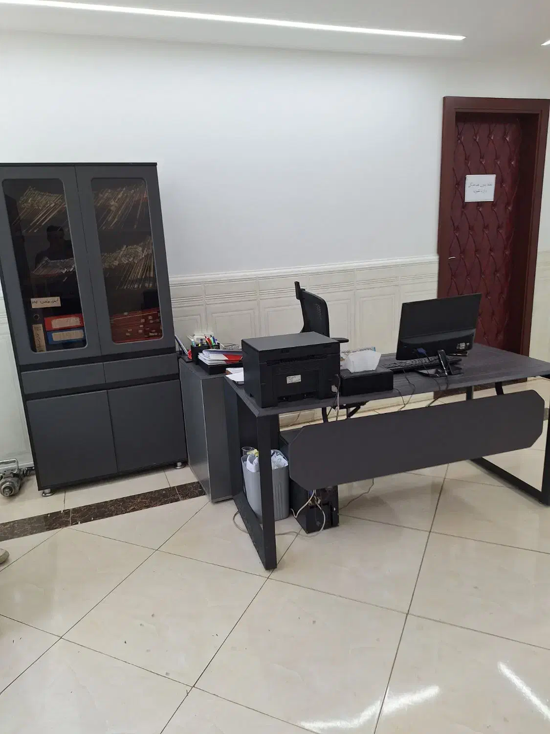 به یک خانم منشی محدوده رباط کریم نیازمندیم|استخدام اداری و مدیریت|رباط‌کریم, رباط‌کریم|دیوار