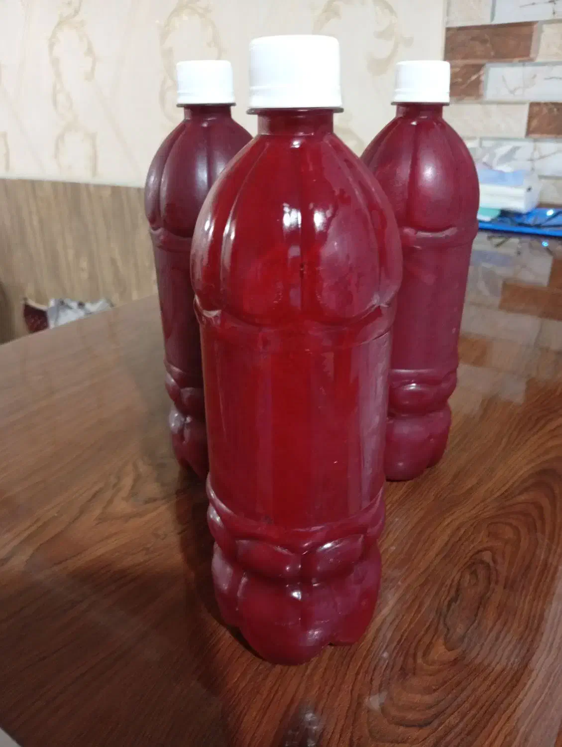 آب زرشک خالص|خوردنی و آشامیدنی|تربت جام, کشتارگاه|دیوار