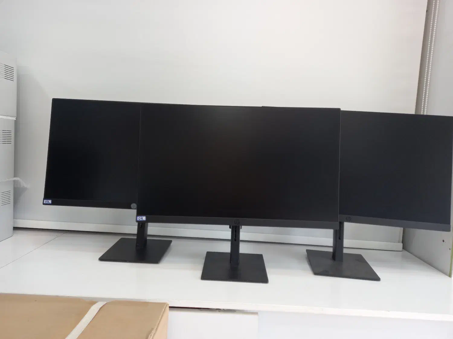 مانیتور حرفه ای ۲۴ اینچ HP پنل IPS ، اسپیکر ، HDMI|قطعات و لوازم جانبی رایانه|محمدیه-قزوین, |دیوار