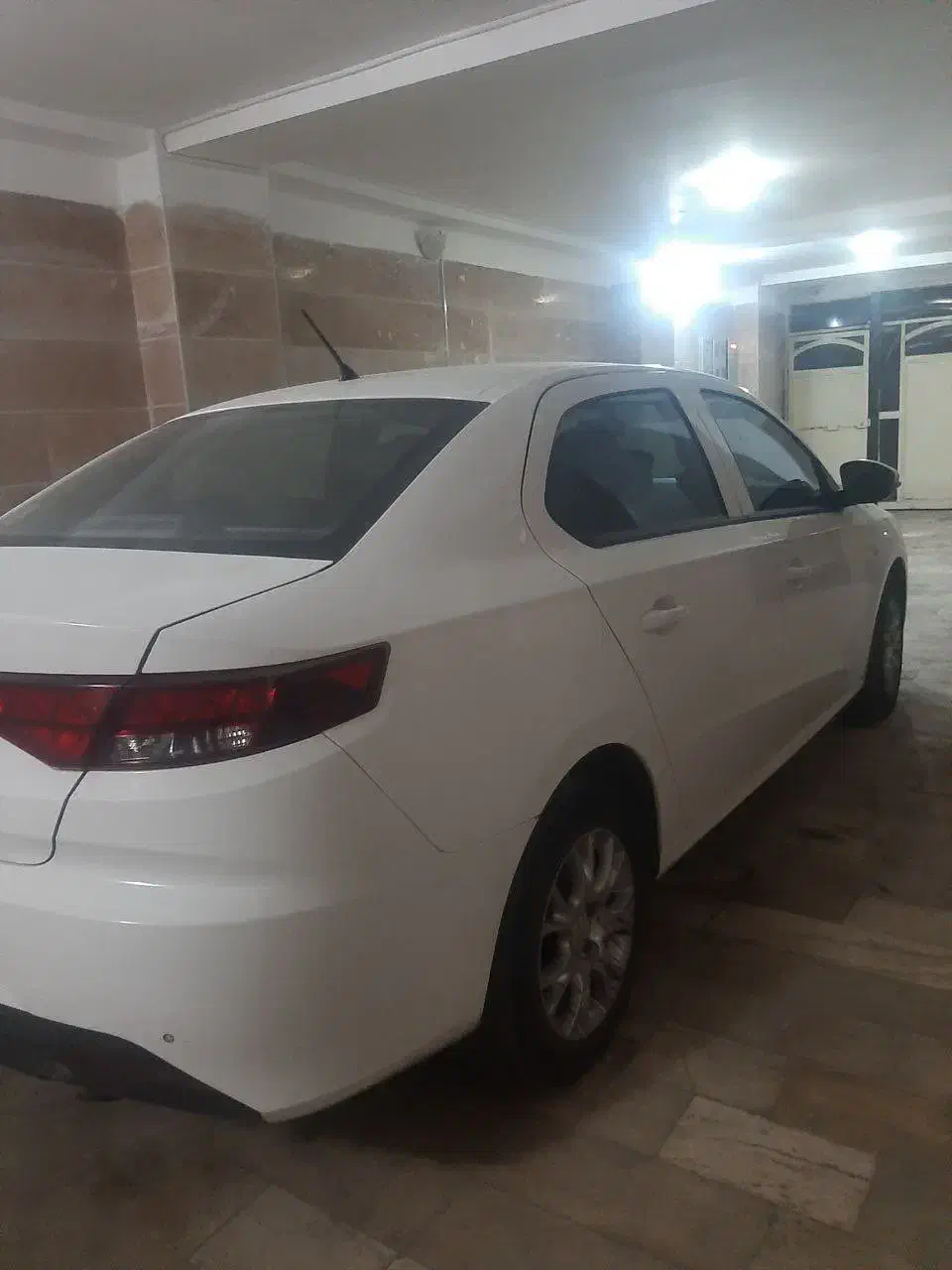 تارا سفید مدل ۱۴۰۰|خودرو سواری و وانت|ساوه, |دیوار