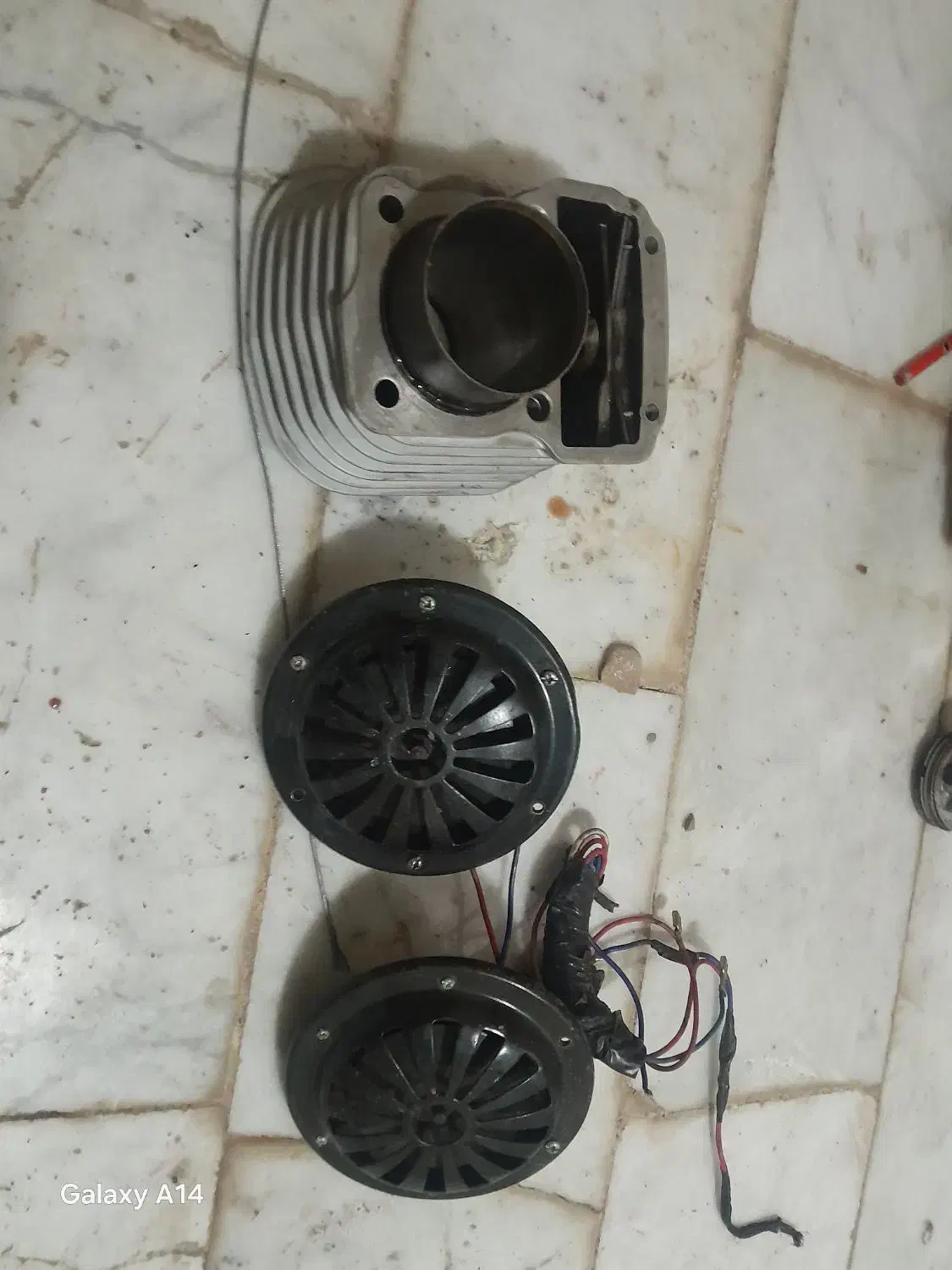 سیلندر موتور بوق بنزی مشکی|قطعات یدکی و لوازم جانبی|تاکستان, |دیوار