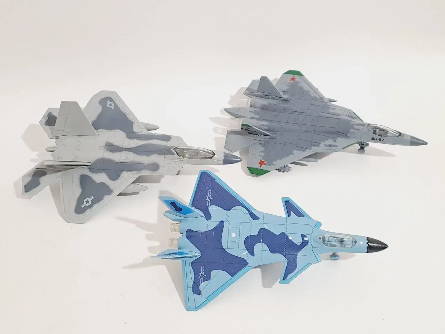 ماکت هواپیما جنگنده متنوع|کلکسیون و سرگرمی|تهران, خواجه نظام الملک|دیوار