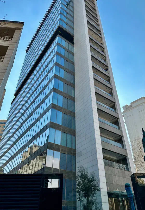 ۴۰۰متر آکواریوم در برج باغ مدرن