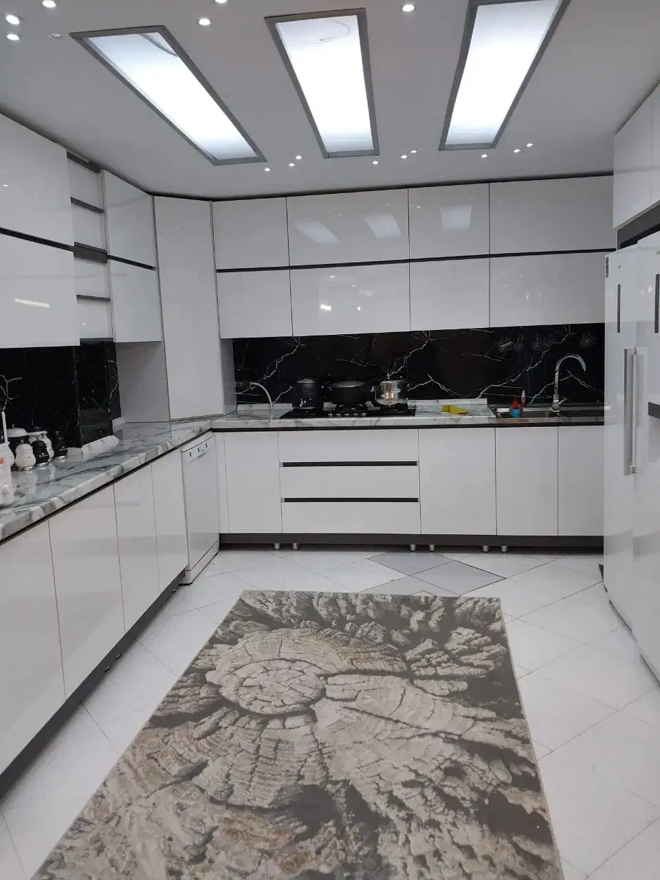 ۹۲متر آپارتمان/۲خ/خ بزرگمهر/فول سنددار نور جنوبی|فروش آپارتمان|اصفهان, مفتح|دیوار