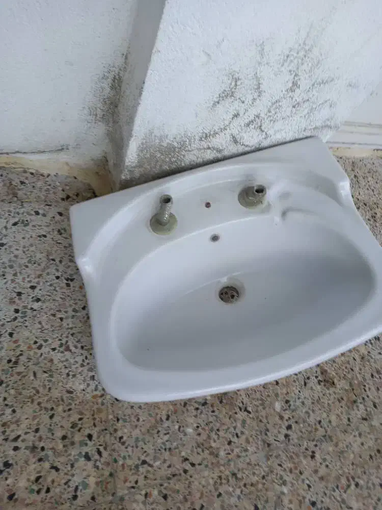 سنگ روشویی(گرگان)دست شور سرویس بهداشتی|لوازم سرویس بهداشتی|گرگان, |دیوار