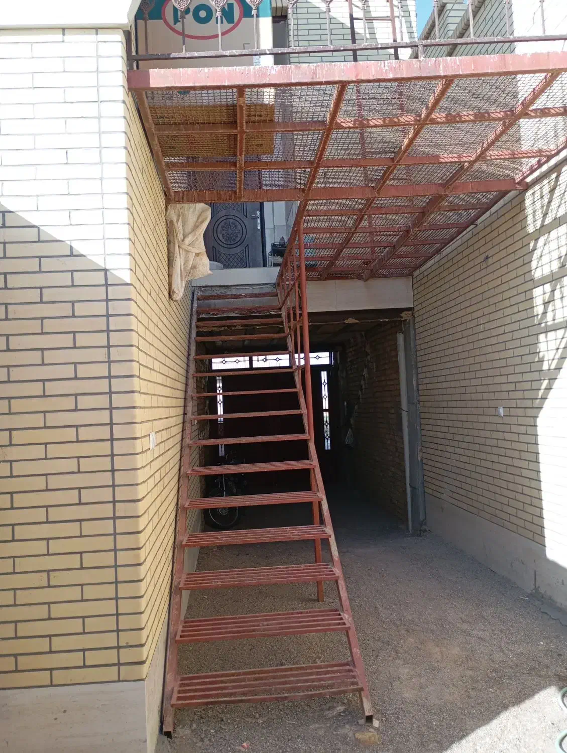 یک واحد فروشی راها جداگانه|فروش خانه و ویلا|میبد, |دیوار