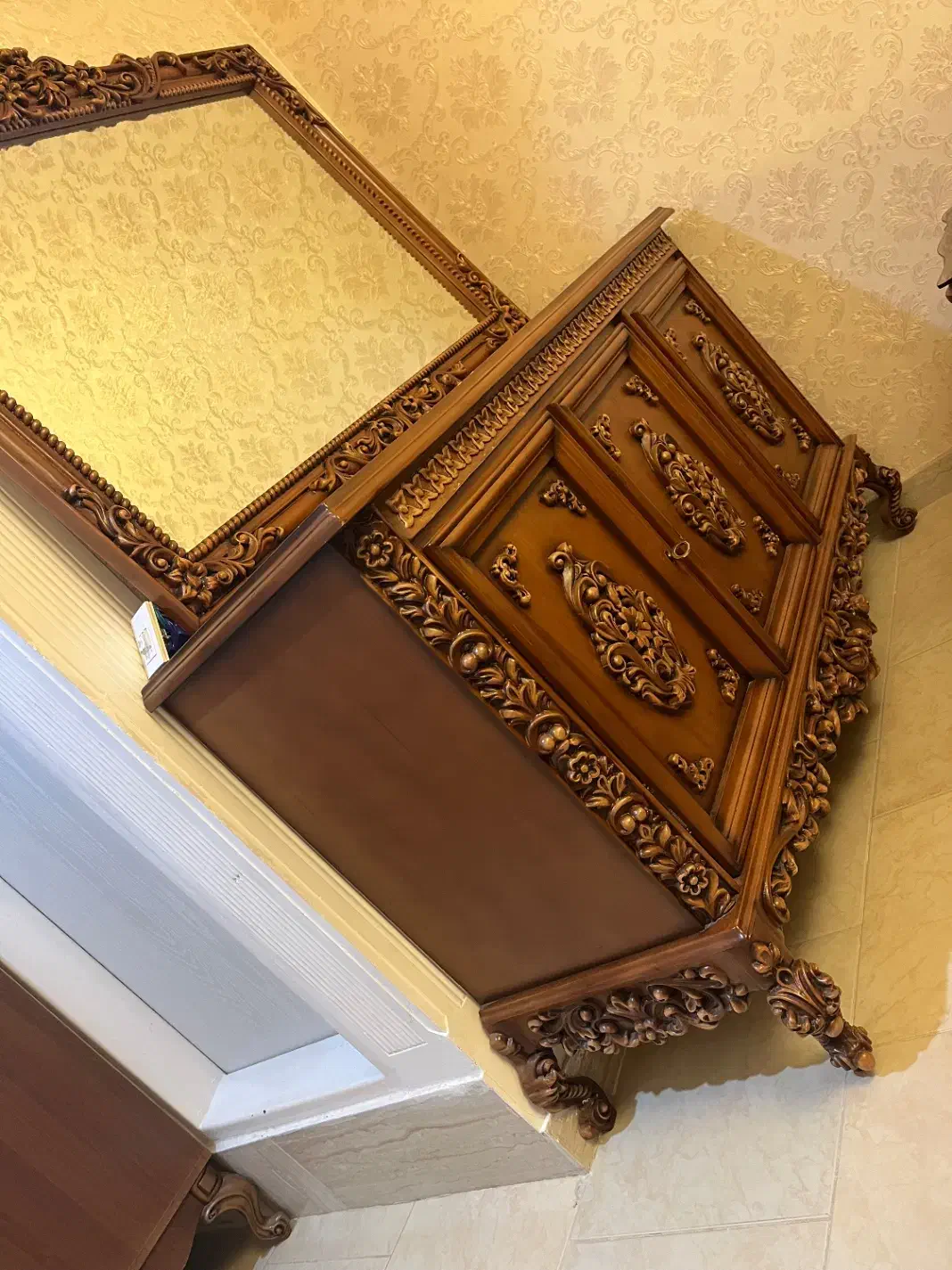 ایینه کنسول و میز TV|بوفه، ویترین، کنسول|قزوین, |دیوار