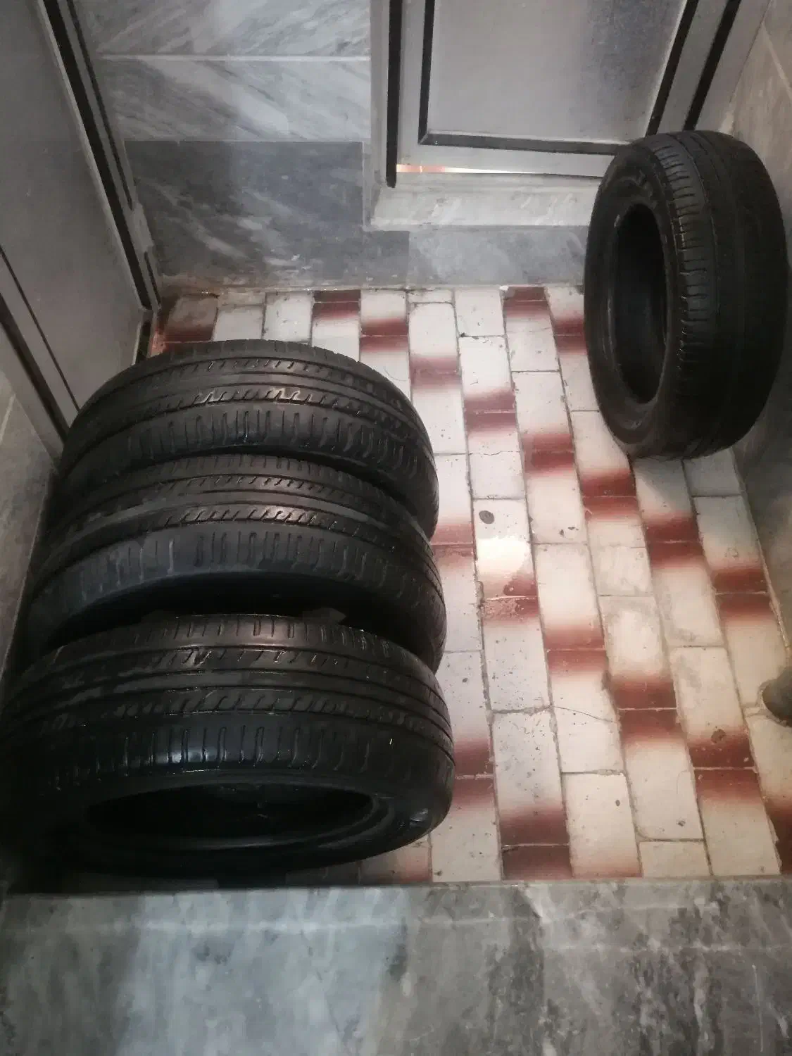 لاستیک پرایدی|قطعات یدکی و لوازم جانبی|قم, باغ شریفی|دیوار