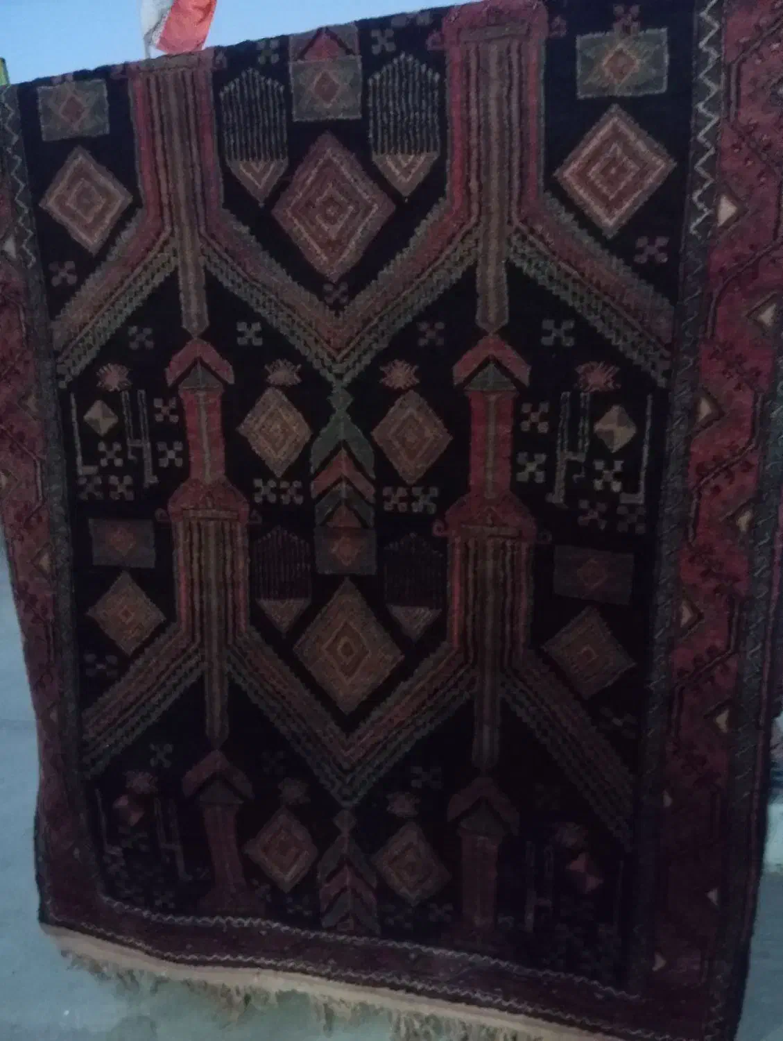 یک عدد فرش سنتی|فرش|زاهدان, |دیوار