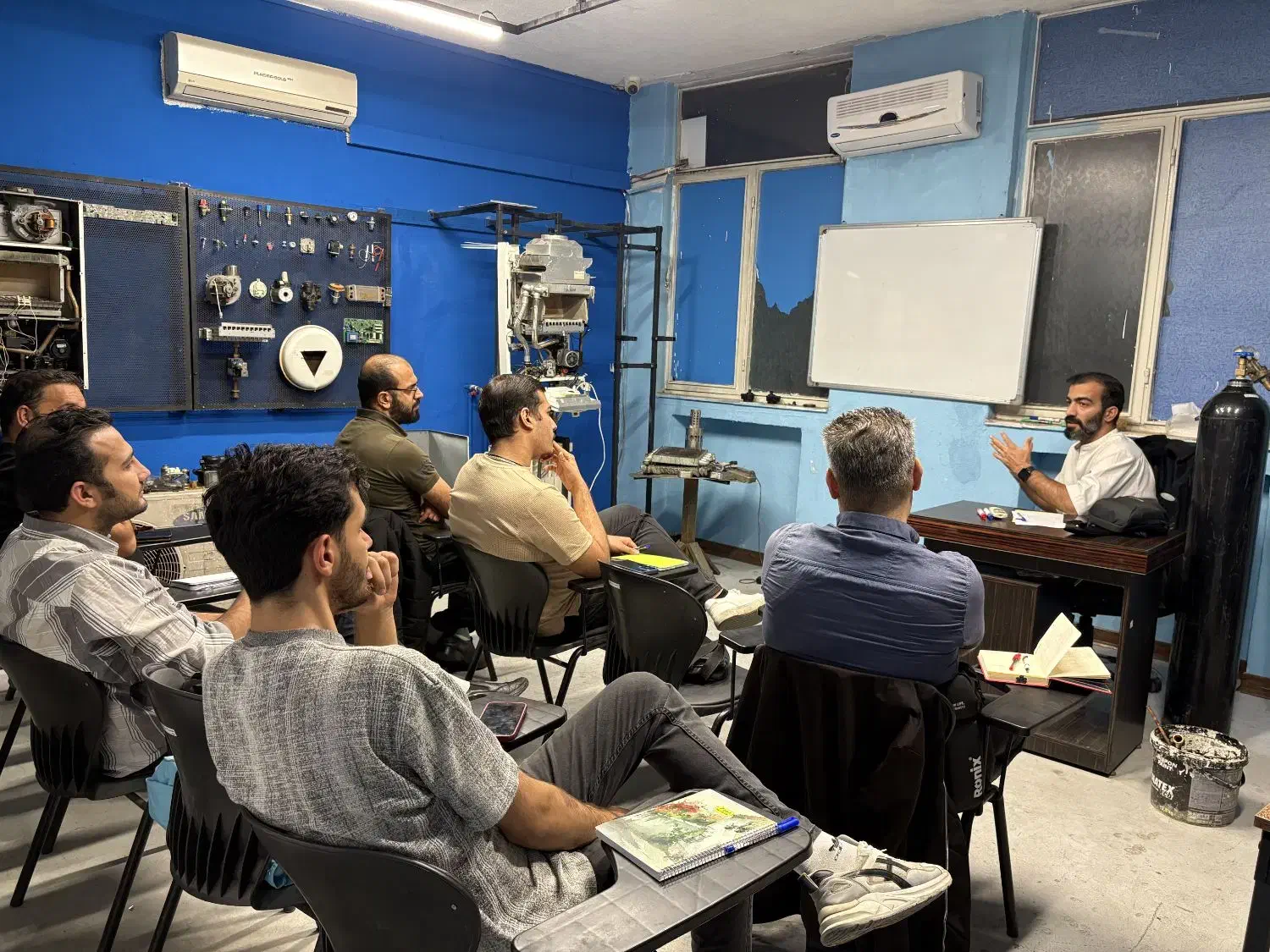 آموزش تعمیر پکیج کولر گازی|خدمات آموزشی|تهران, فلسطین (میدان انقلاب)|دیوار