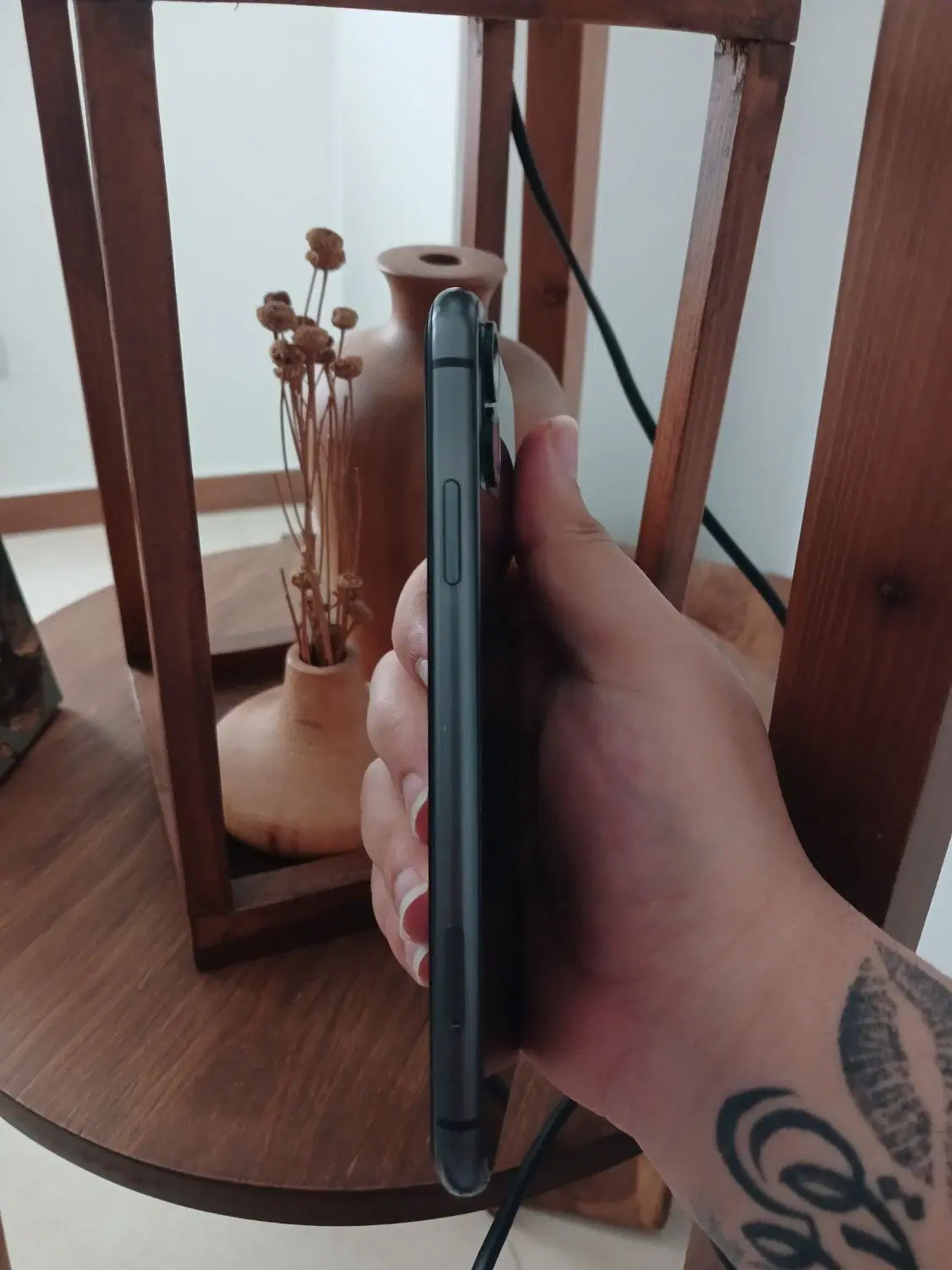 Iphone11|موبایل|بابل, |دیوار