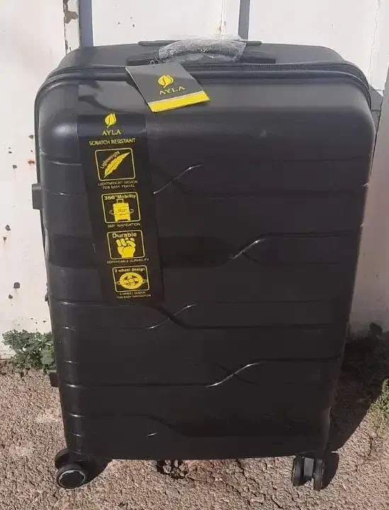 چمدان نو در ۳سایز|کیف، کفش، کمربند|شیراز, شهرک دارایی|دیوار