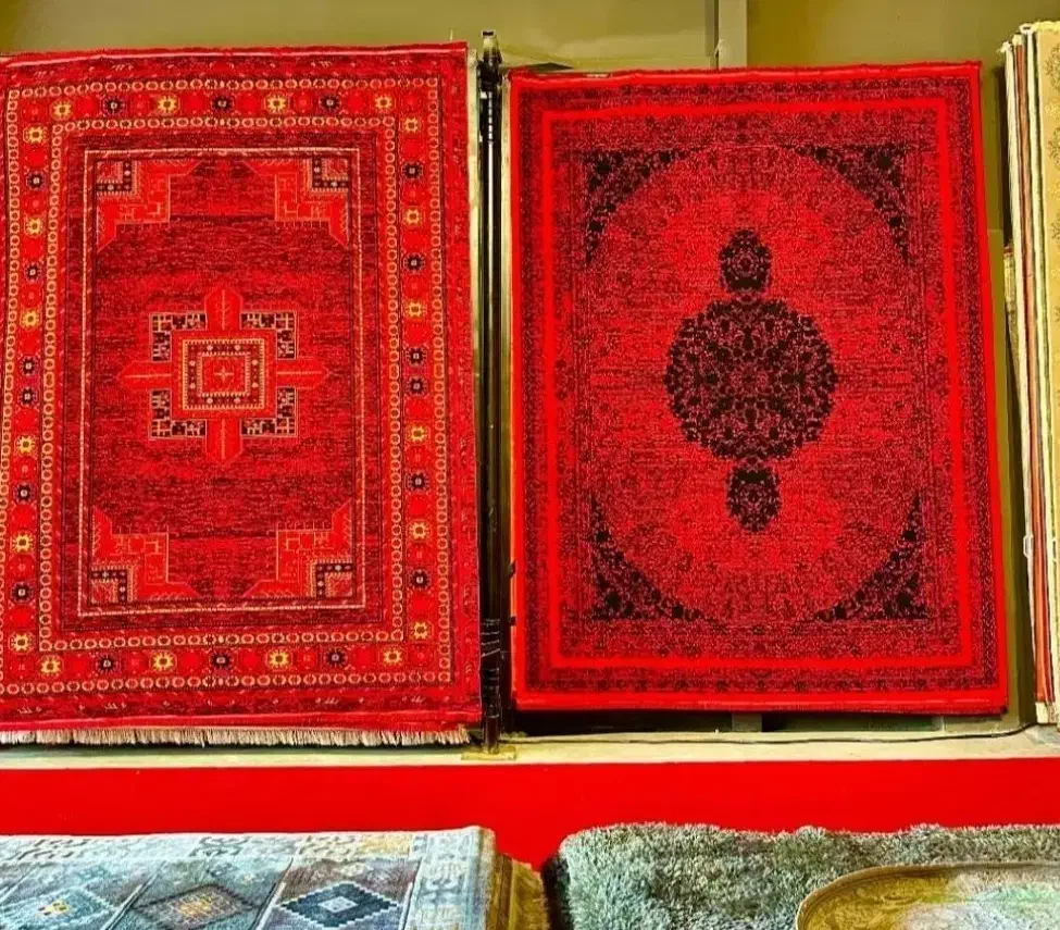 فروش انواع فرش های ابریشمی/پتینه تراکم بالا%%نورا|فرش|بوشهر, |دیوار