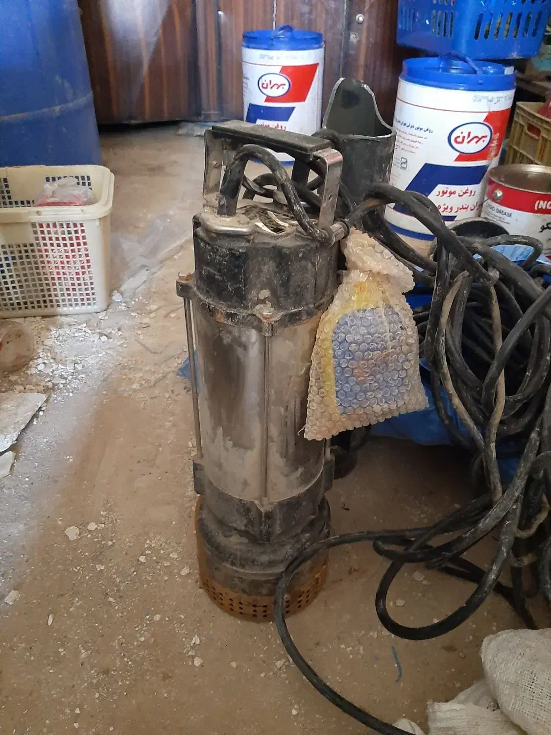 کفکش دو اینچ|ابزارآلات|مرودشت, گندم|دیوار