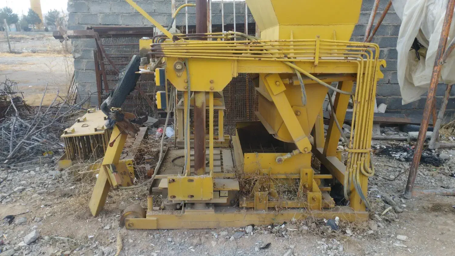 بلوک زن اتومات|ماشین‌آلات صنعتی|بوکان, |دیوار