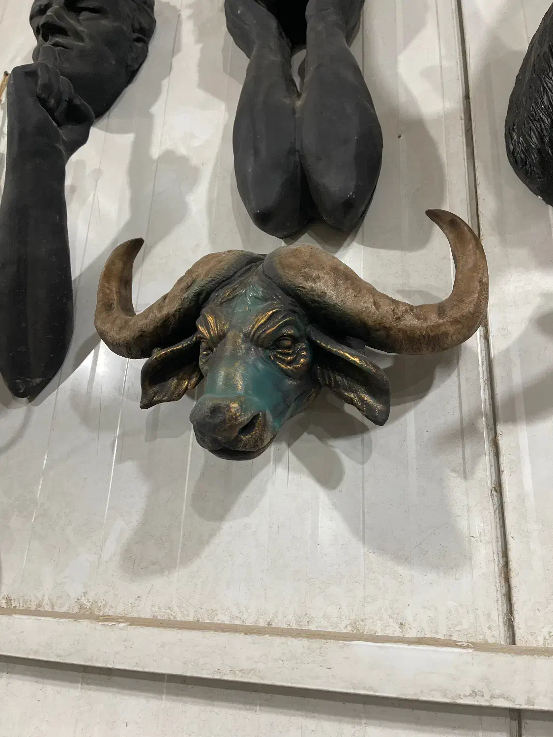 مجسمه کله گاو و بوفالو|مجسمه، تندیس، ماکت|قدس, شهر‌قدس|دیوار
