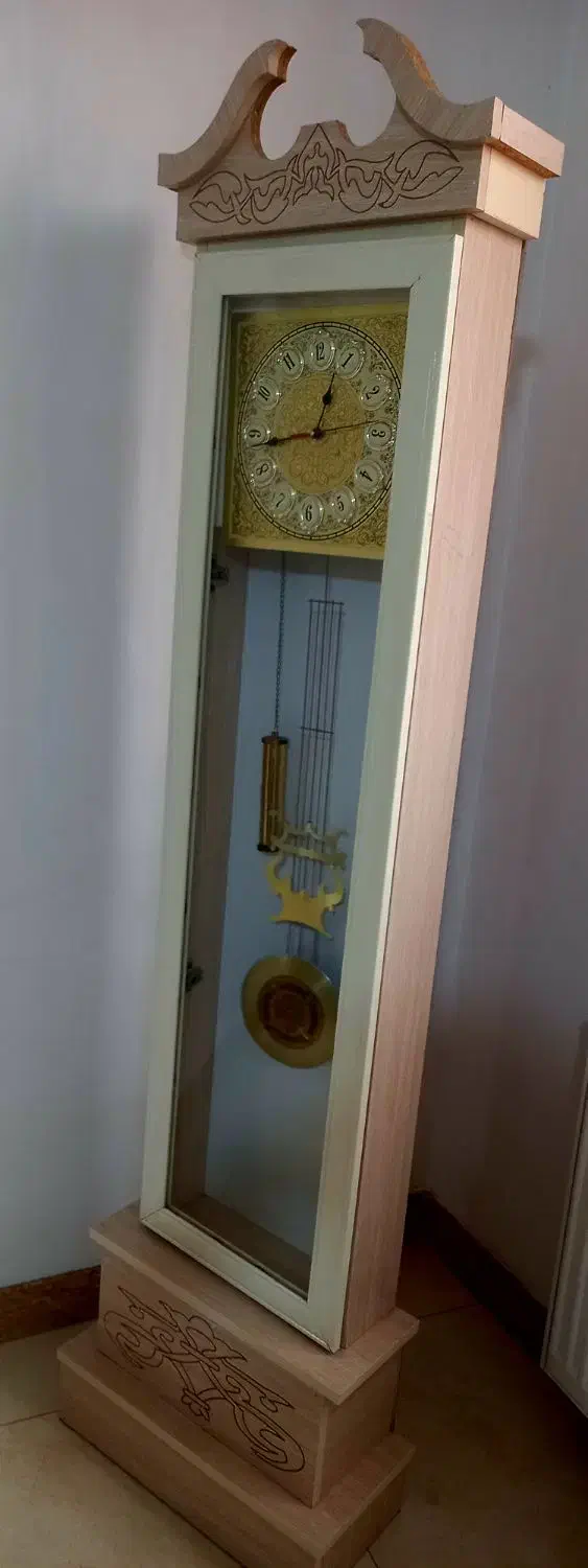 ساعت ایستاده|ساعت دیواری و تزئینی|رشت, دیانتی|دیوار