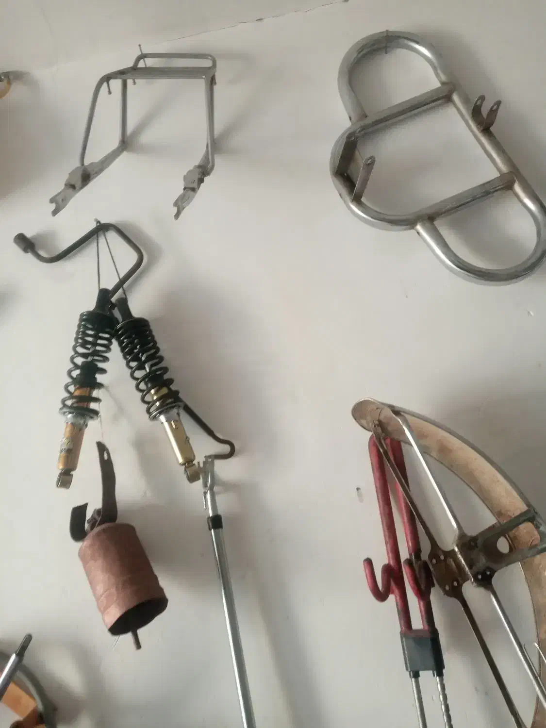 جک نیسان وانت و وسایل موتور قیمت ها مقطوع اقبالیه|قطعات یدکی و لوازم جانبی|قزوین, |دیوار