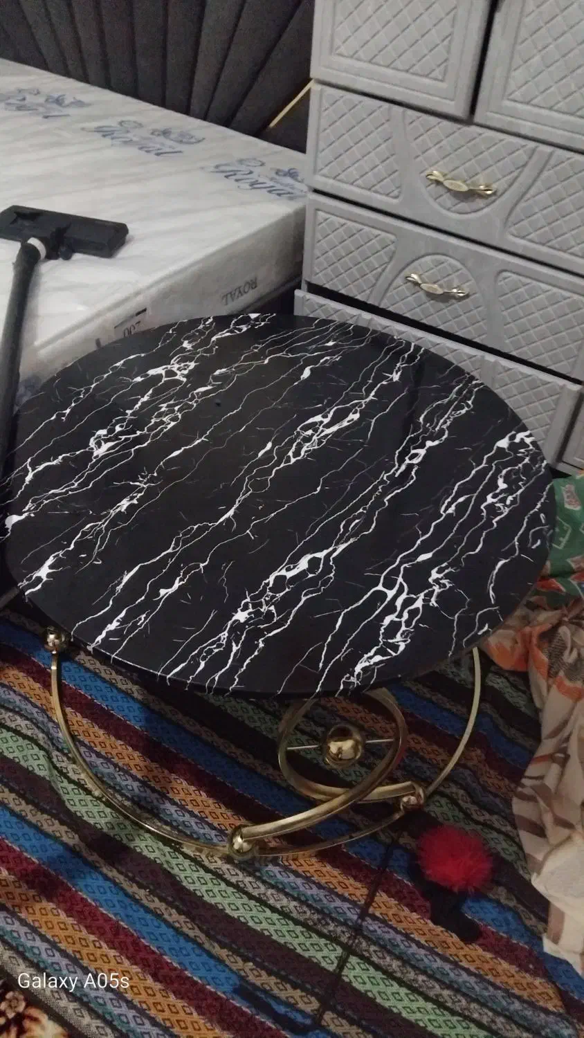 میز عسلی نو|مبلمان خانگی و میز عسلی|ساوه, |دیوار