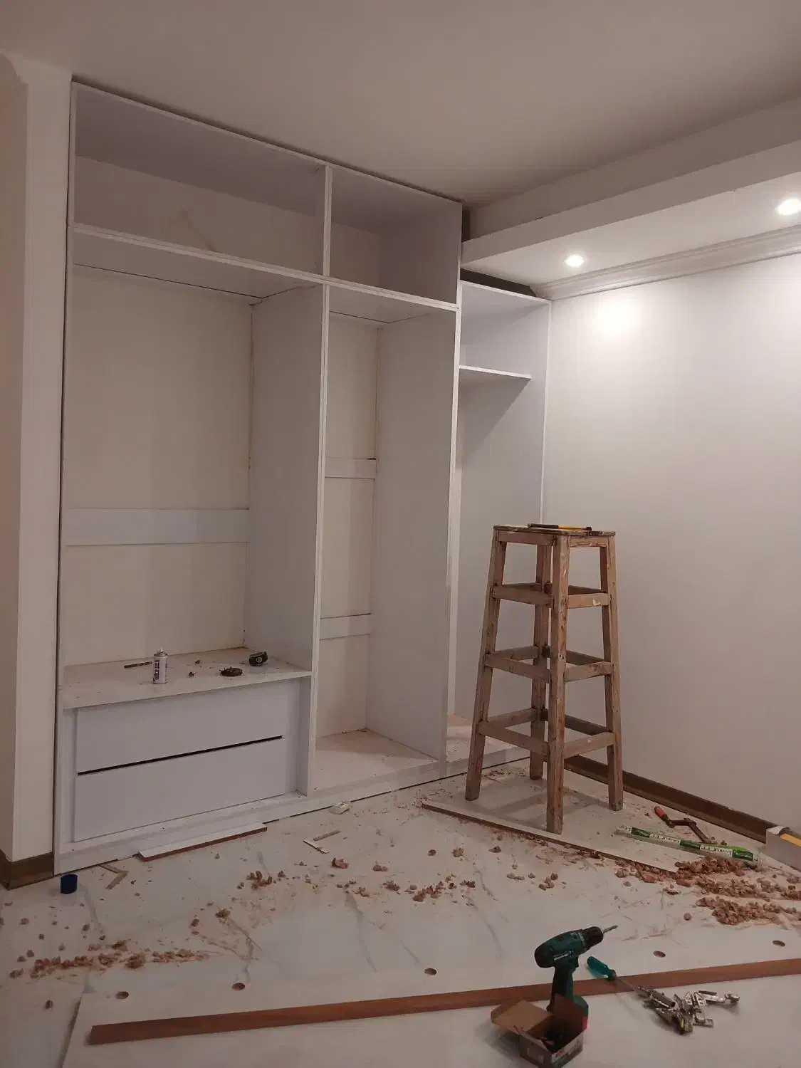 دکوراسیون داخلی هیرکانی|جاکفشی، کمد، دراور|آمل, |دیوار