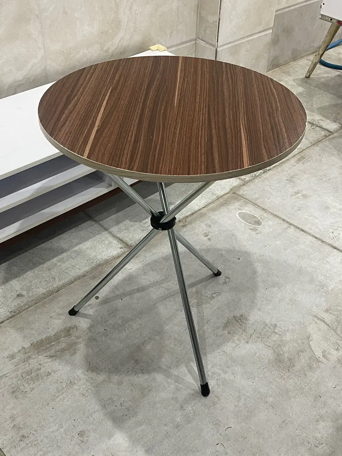 میز گرد|مبلمان خانگی و میز عسلی|گنبد کاووس, |دیوار