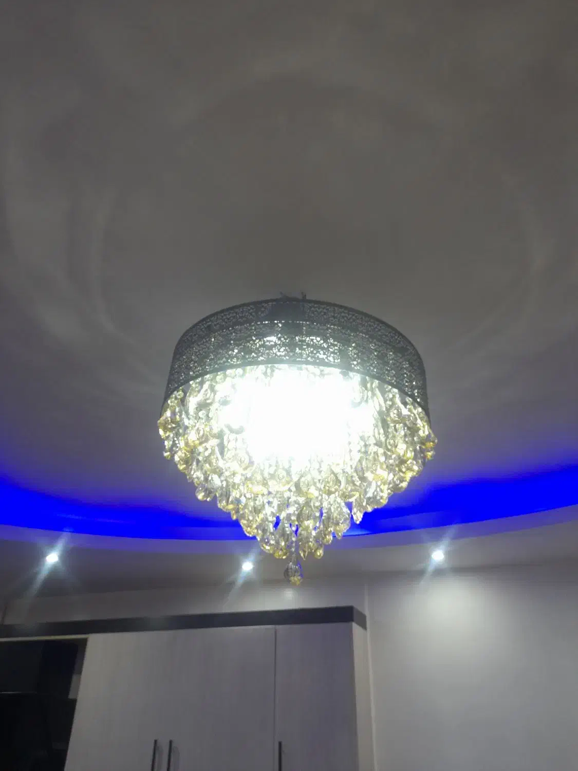 لوستر (اکبند و نو)|لوستر و چراغ آویز|اهواز, کمپلو شمالی|دیوار