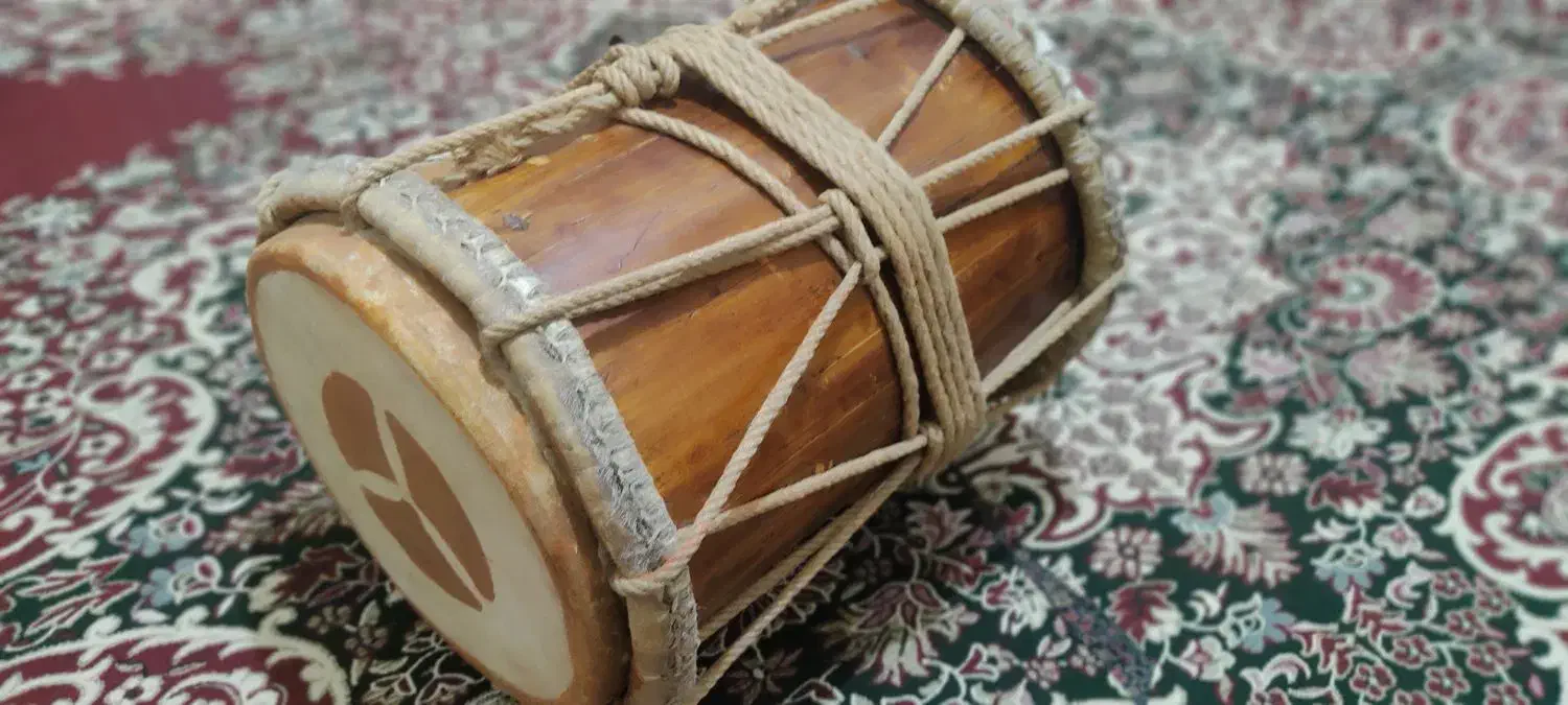 دهل اصل قدیمی نو نو|سازهای سنتی|قشم, |دیوار