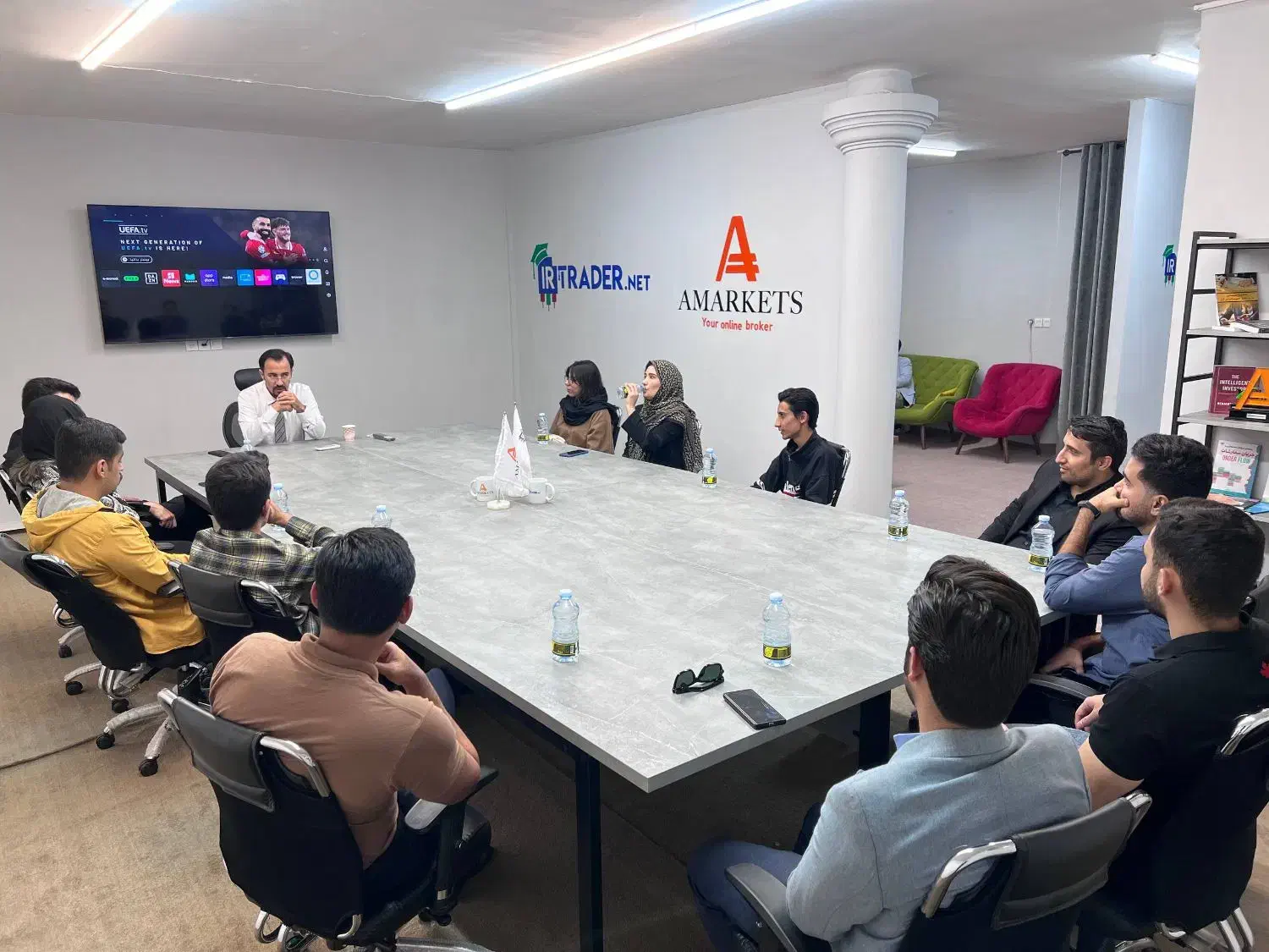 فارکس / استخدام / کارآموز / ادمین / تولید محتوا|خدمات آموزشی|قم, پردیسان|دیوار