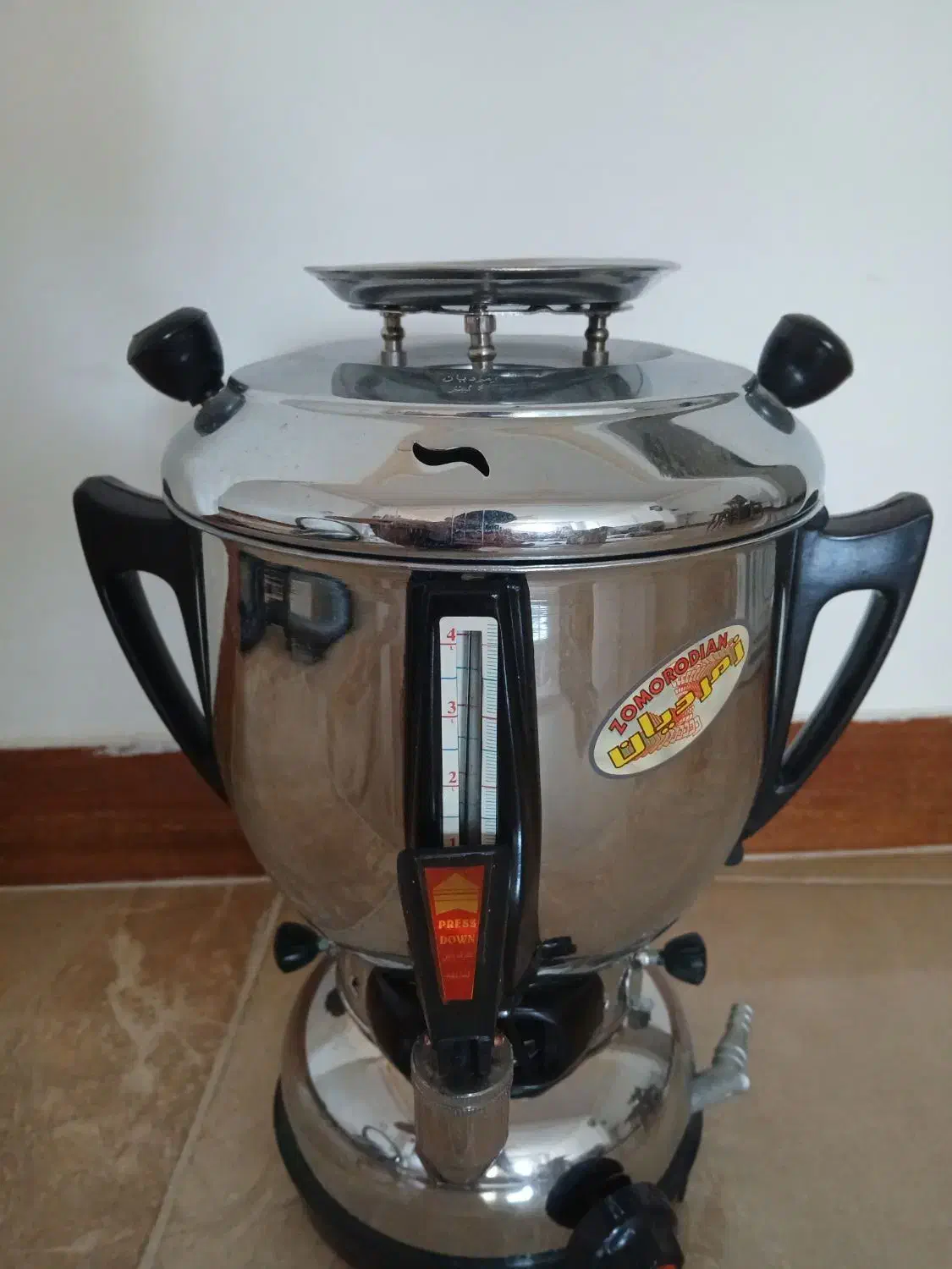 سماور ۴ لیتری زمردیان|سماور، چای‌ساز، قهوه‌ساز|رشت, یخسازی|دیوار