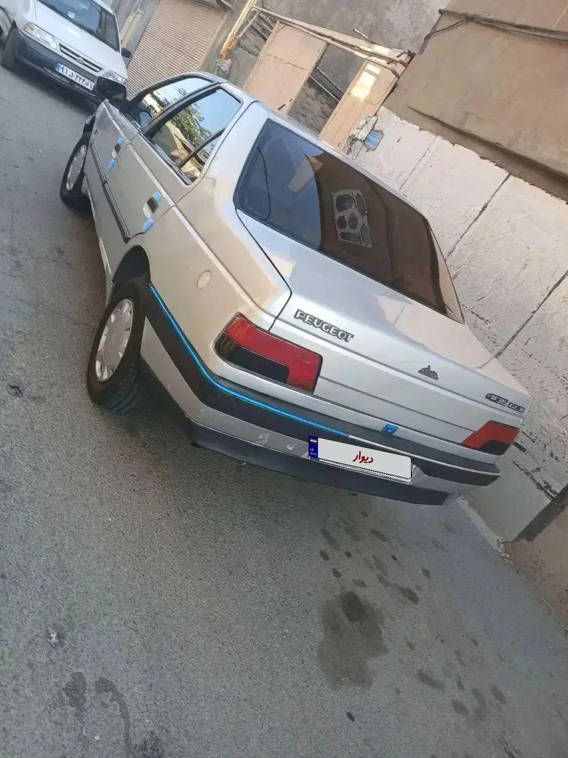 پژو ۴۰۵ مدل ۸۸|خودرو سواری و وانت|نوشین شهر, |دیوار