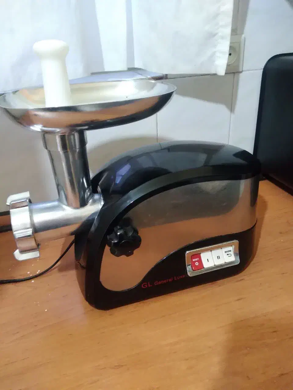 چرخ گوشت|خردکن، آسیاب، غذاساز|بروجرد, |دیوار