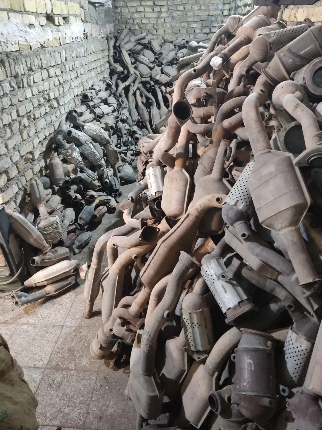 نصب کاتالیزور وخرید کاتالیزور|قطعات یدکی و لوازم جانبی|یزد, |دیوار