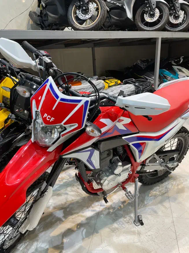 تریل ۲۵۰ ۶ دنده برمودا  (( نیما  موتور ))|موتورسیکلت|مشهد, چهارچشمه|دیوار