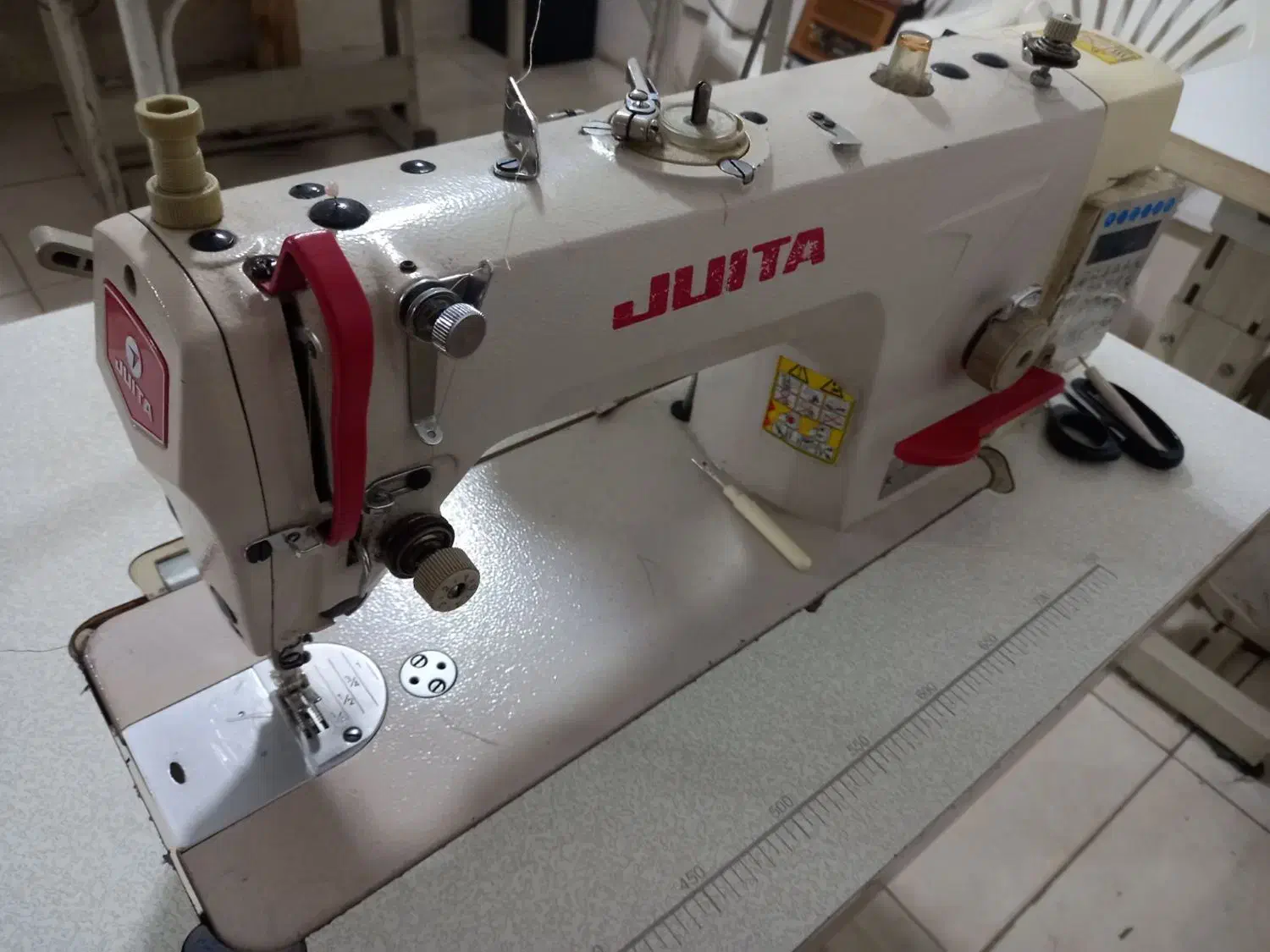 چرخ راسته دوز قطع کن دار و اتو مکش|چرخ خیاطی و ریسندگی|فردیس, شهرک شهید حسینی|دیوار