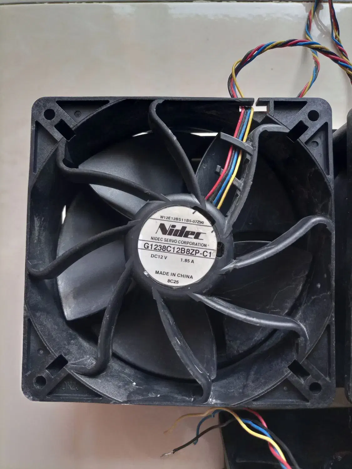 فن ۱۲ولت ۱۲سانتی فوق پر قدرت کارکرده|قطعات و لوازم جانبی رایانه|تبریز, |دیوار