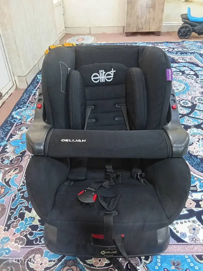 صندلی کودک|اسباب و اثاث بچه|اهواز, منبع اب|دیوار