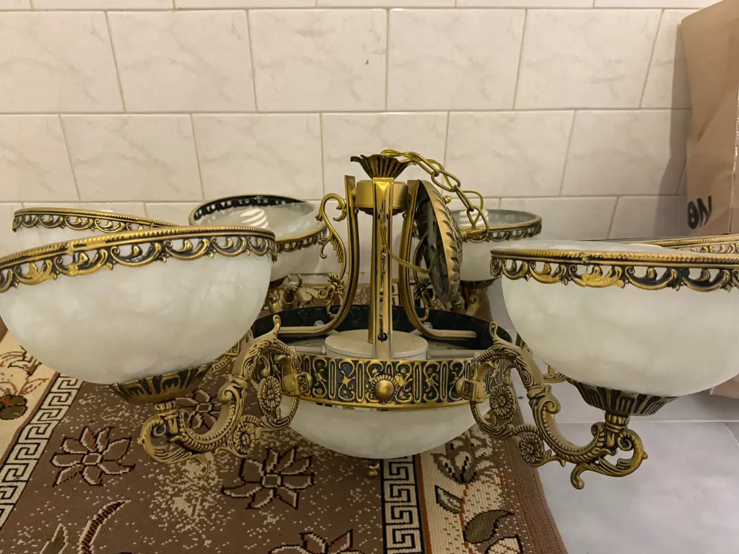 لوستر پنج تیکه|لوستر و چراغ آویز|گنبد کاووس, |دیوار