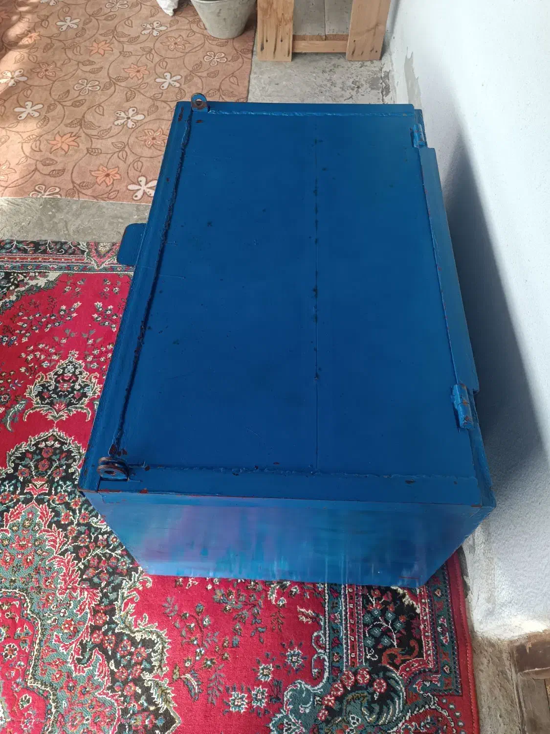 صندوق|ابزارآلات|تالش, هشتپر|دیوار