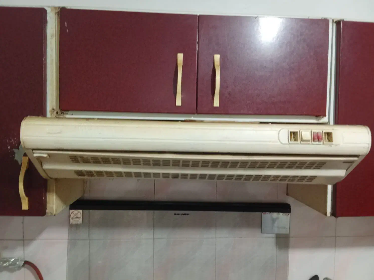 کابینت کارکرده|آب‌چکان و نظم‌دهنده ظروف|تولم شهر, |دیوار