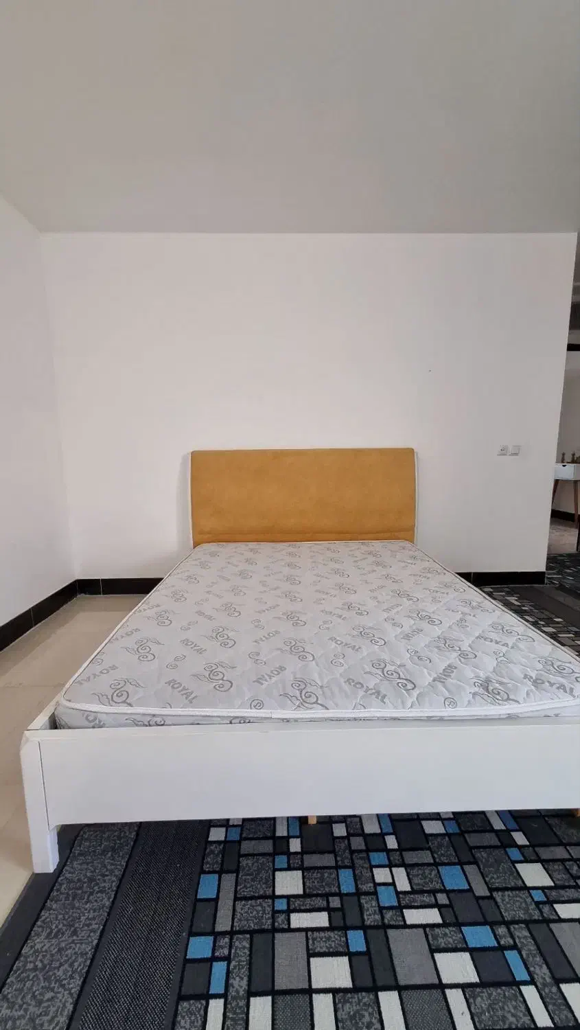 تخت خواب|تخت و سرویس خواب|طبس, |دیوار