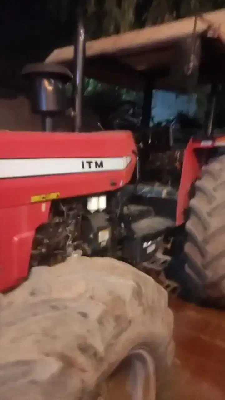 تراکتور جفت شش سیلندر کمپانی مدل ۹۵|خودرو سنگین|فرخ‌شهر, |دیوار