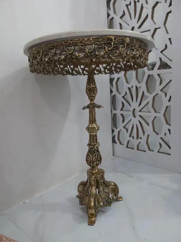 میز برنز (برنجی)|میز تلفن|تهران, شهرک ولیعصر جنوبی|دیوار